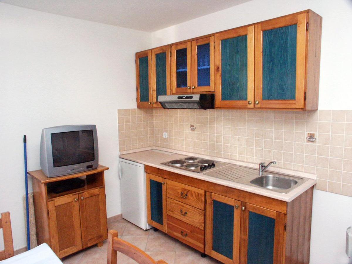 Apartments And Rooms With Wifi Vrsar, Porec - 3007 Экстерьер фото