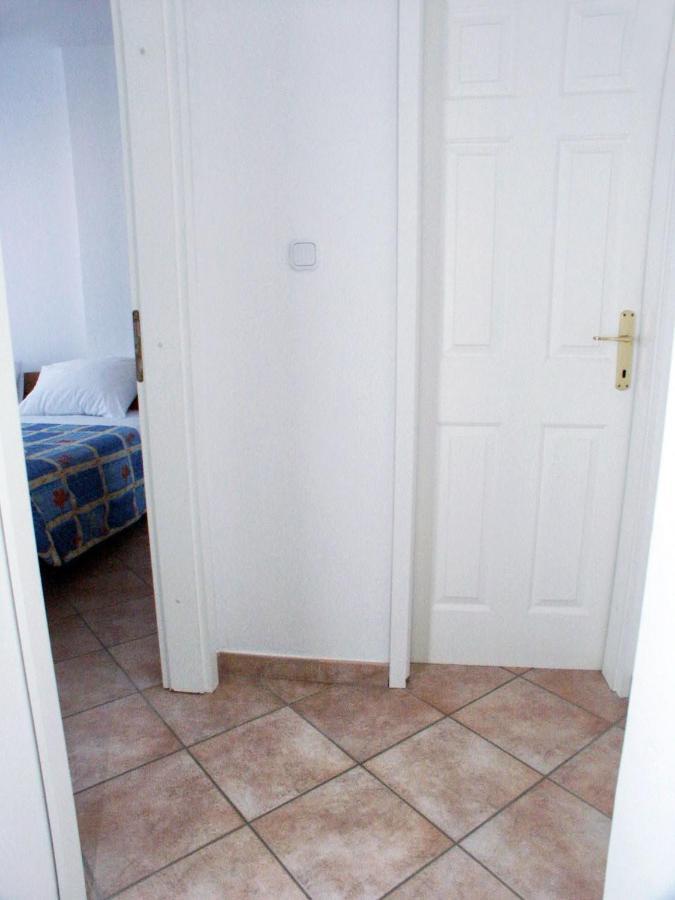 Apartments And Rooms With Wifi Vrsar, Porec - 3007 Экстерьер фото